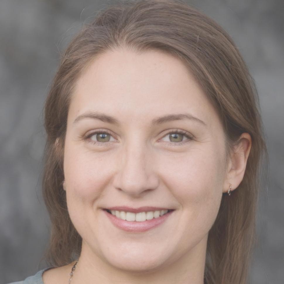 事業開発部長の中村麻理子氏のプロフィール写真